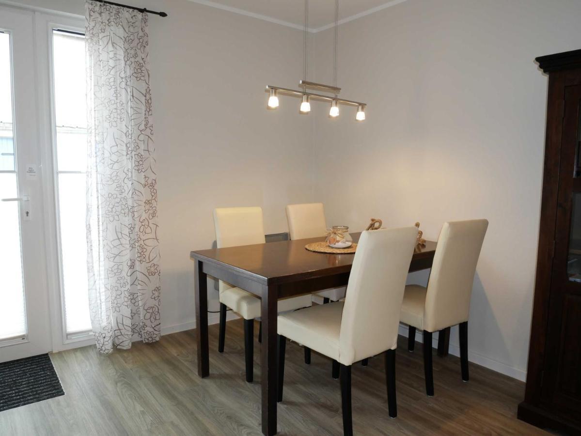 צינוביץ Ferienwohnung Zur Ostsee 3 מראה חיצוני תמונה