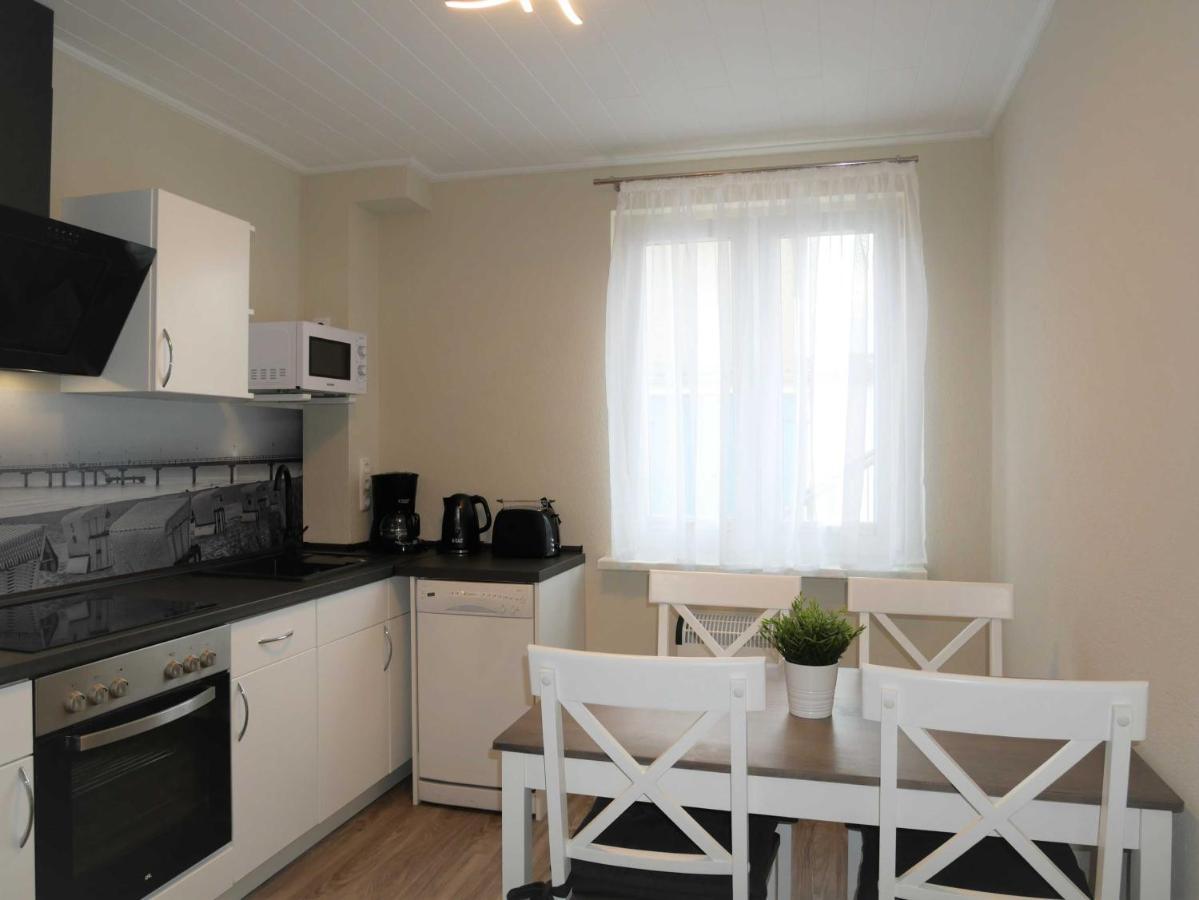 צינוביץ Ferienwohnung Zur Ostsee 3 מראה חיצוני תמונה